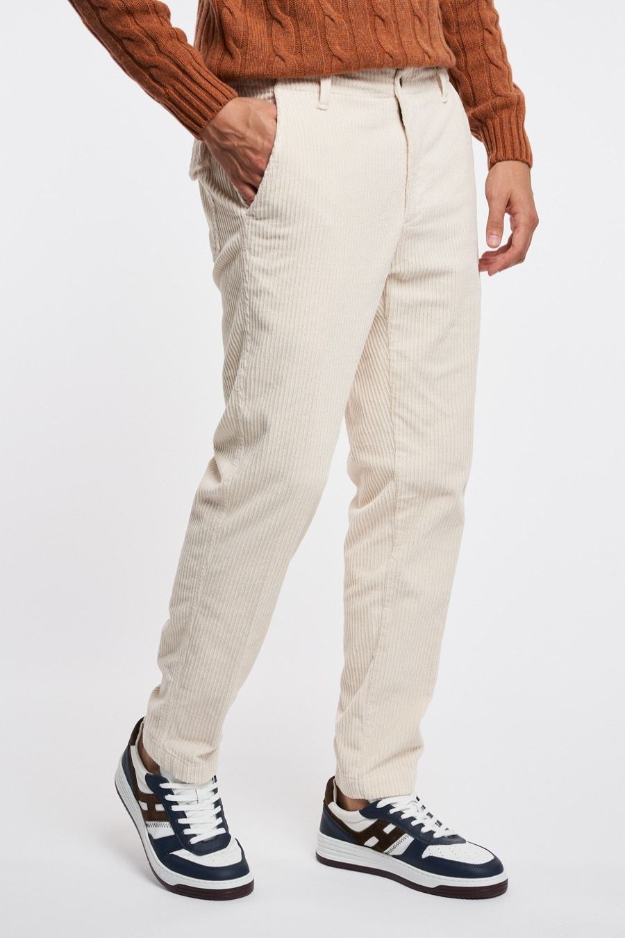 Uomo Myths Pantaloni | Pantalone Chino Carrot Fit Myths In Cotone 500 Righe Bianco