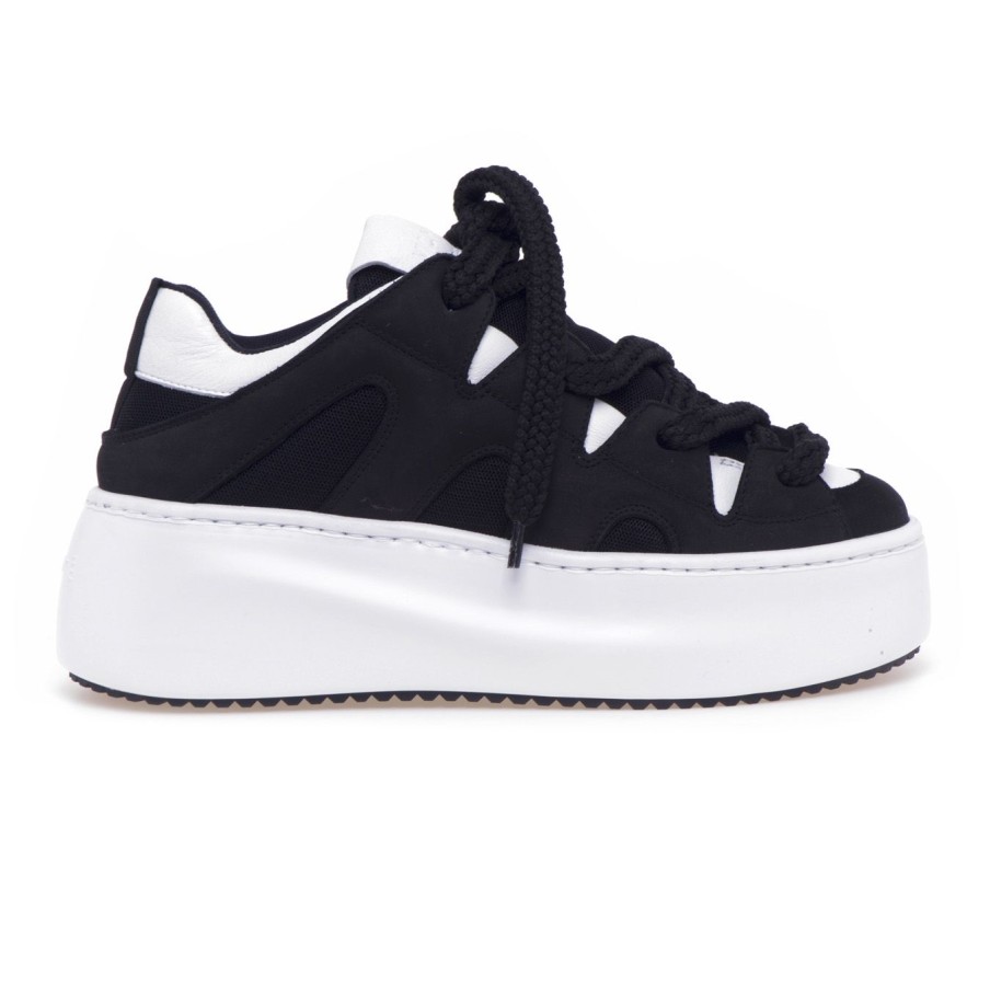 Donna Vic Matie' Sneakers | Sneaker Vic Matie In Nabuck E Tessuto Con Maxi Laccio Nero